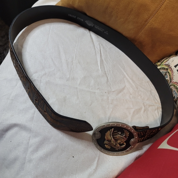 Harley Davidson Leather Genuine Leather Belt with Belt Buckle 98468 97VM - Picture 6 of 7